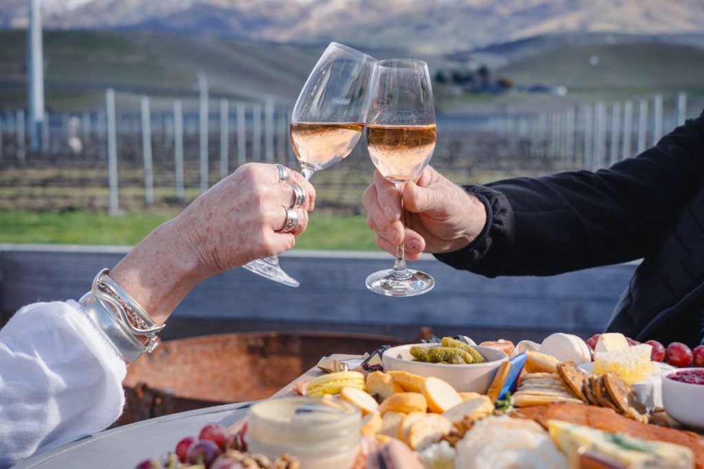 cheers luxury wine tastings queenstown